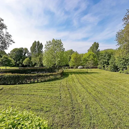 Les Rives De La Sevre Apartment