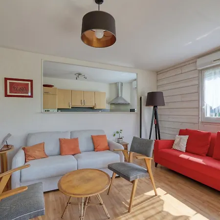 Les Rives De La Sevre Apartment