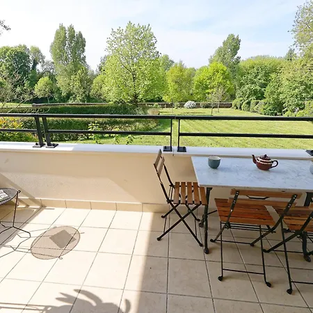 Les Rives De La Sevre Apartamento *